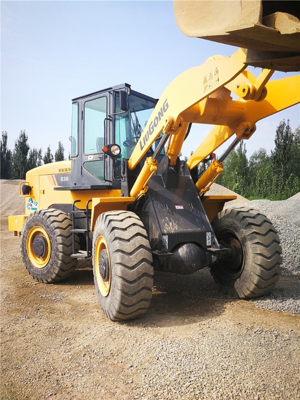 二手柳工836装载机